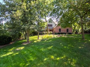 6773 Ridges Ct, Bettendorf, IA 52722