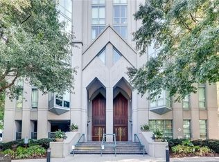 2870 Pharr Court South NW #NW-2002-2002, Atlanta, GA 30305