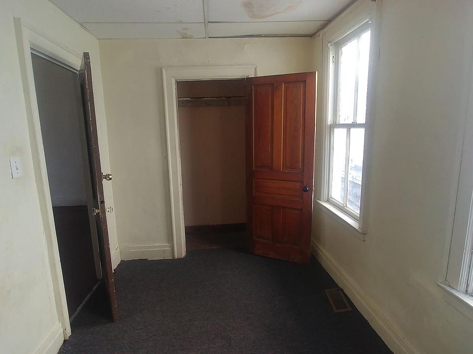 1st image of 597 E Ferry St #Full
