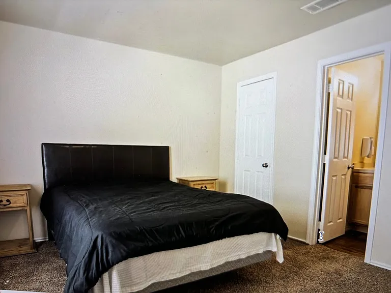 1406 S Gail Ave — Photo 5