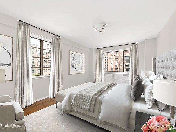 5th image of 135 E 71st St APT 10A