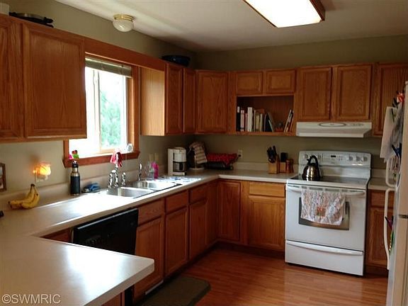 4th image of 1415 Red Clover Hills Dr