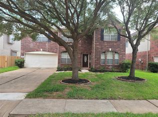 2423 Waterwood Dr, Sugar Land, TX 77479