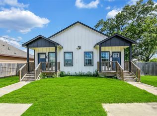 7119 Palestine St, Houston, TX 77020