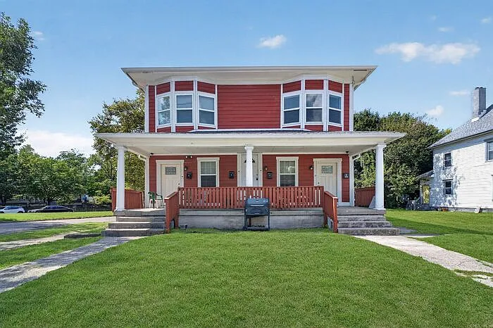 1 bed, 1.0 bath, $1,200 — Photo 1