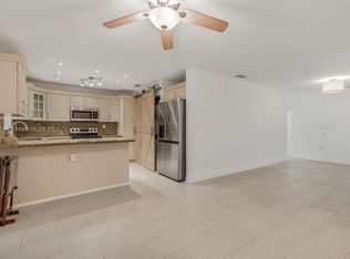 5850 SW 149th Ave, Miami, FL 33193