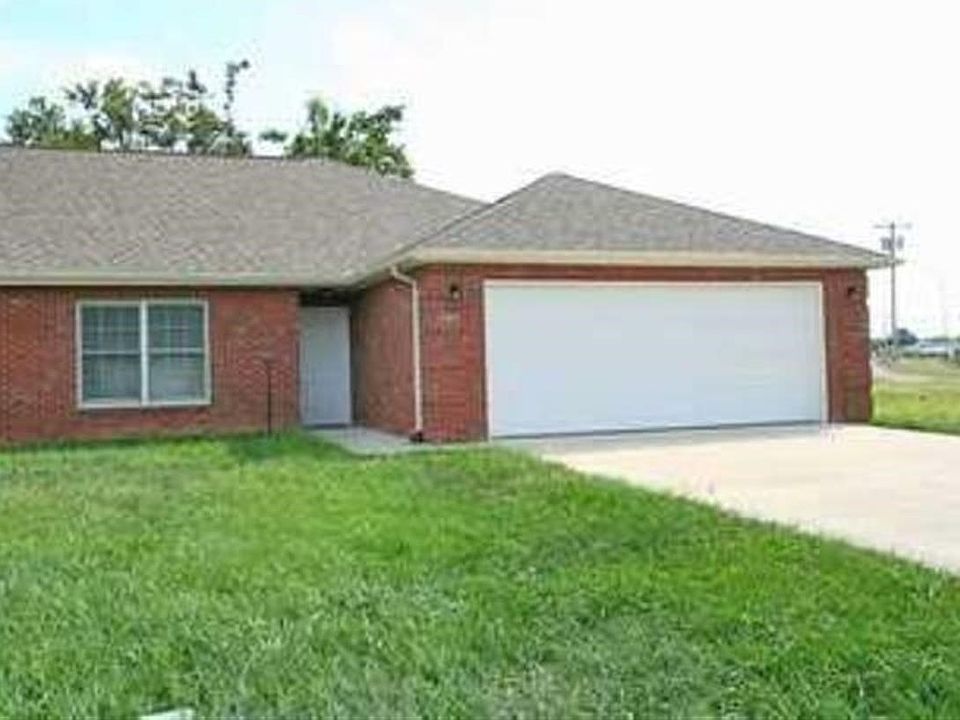 2nd image of 2343 Winesap Dr