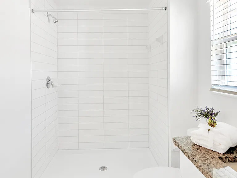 6032 Shiner St — Photo 10