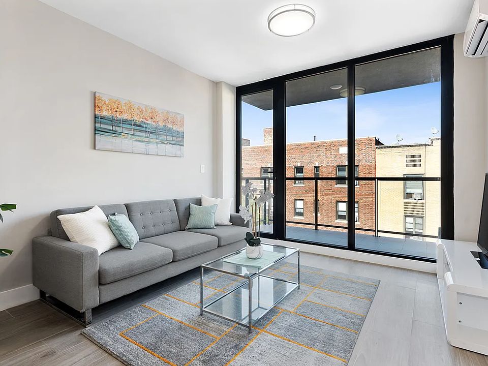 1st image of 232 E 18th St #5B