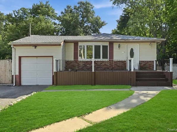 1127A Bay Shore Avenue #A, Bay Shore, NY 11706