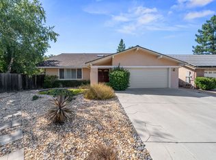 7741 Oak Meadow Ct, Cupertino, CA 95014