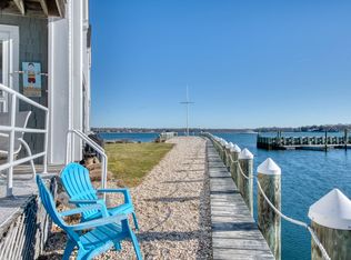8 Oyster Poin, Greenport, NY 11944