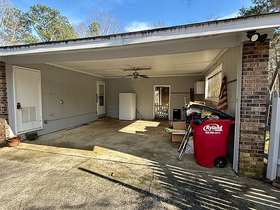 5th image of 3217 Lennox Dr