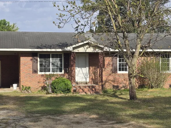 515 Nc Highway 71 N, Maxton, NC 28364