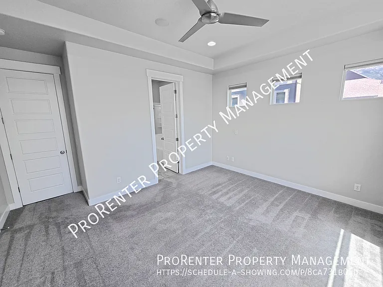 1308 E Maple Way — Photo 13