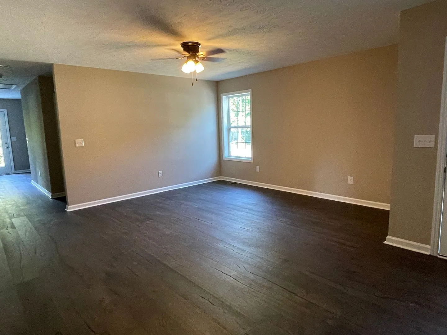 Adorable 3 Bedroom Home in Tullahoma... — Photo 4