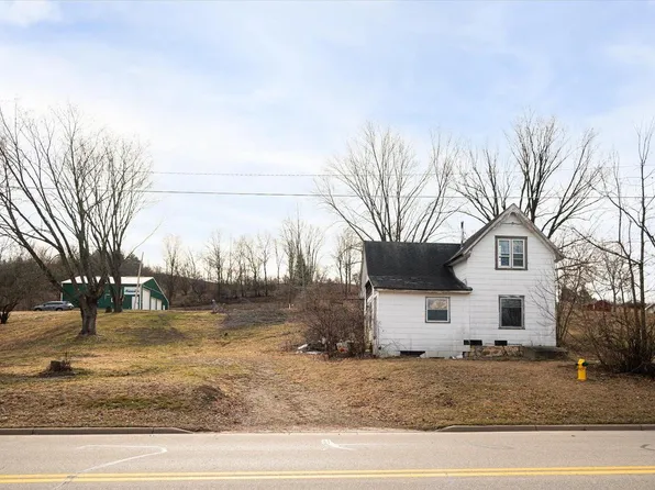258 South COMMERCIAL STREET, Viola, WI 54664