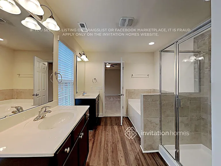 9812 Maywine Cir — Photo 14