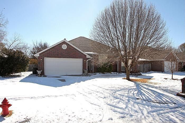 1st image of 2705 Weymouth Way