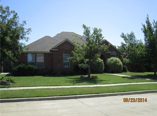 101 Parks Branch Rd, Red Oak, TX 75154