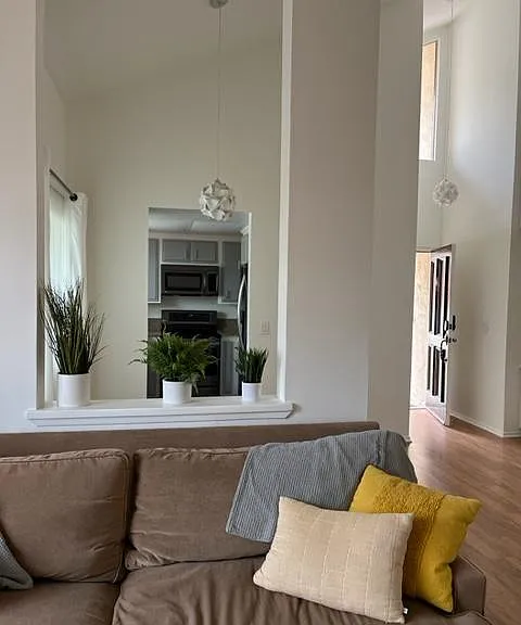 210 Reef Ct — Photo 1