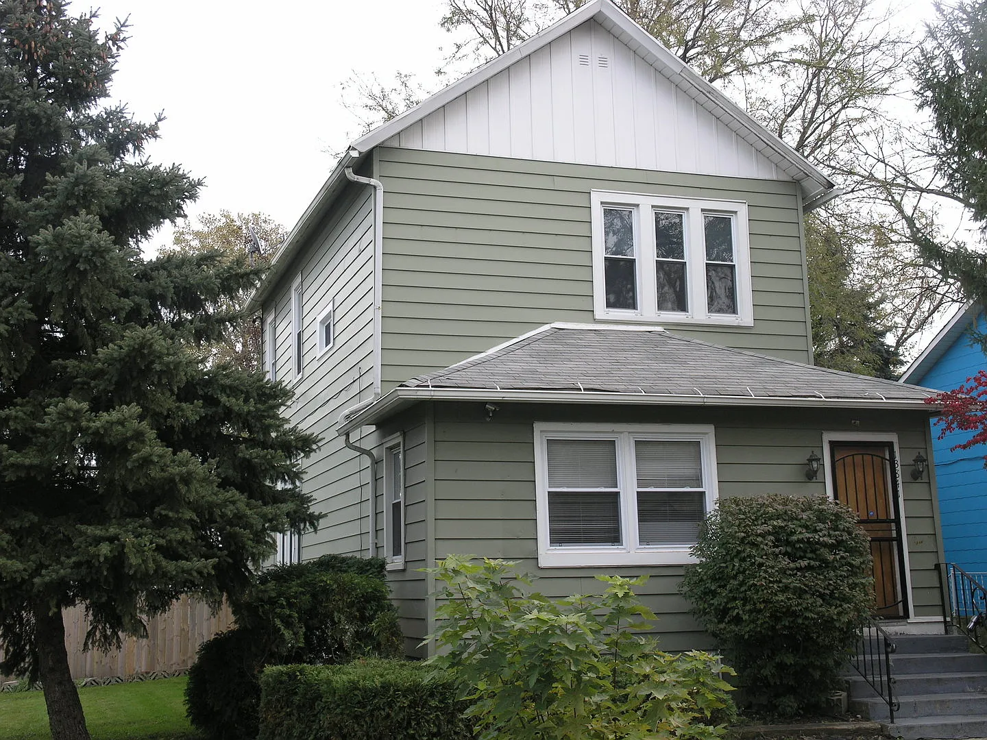 13841 Kanawha Ave photo 1