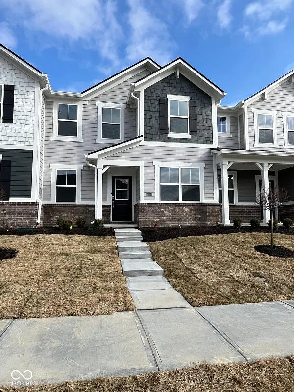 3 bed, 3.0 bath, 1736 sqft, $2,600 — Photo 3