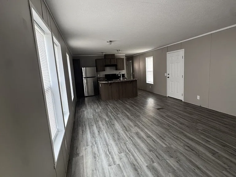 Five Seasons Davenport — Photo 34