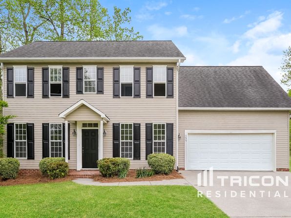 155 Honeyridge Ct, Lewisville, NC 27023
