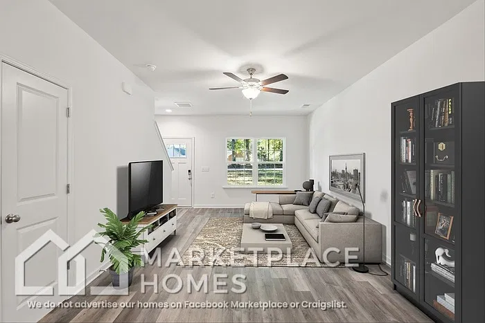 4 bed, 2.5 bath, 1865 sqft, $2,095 — Photo 4