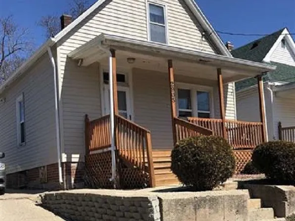 2905 W Seibold St, Peoria, IL 61605