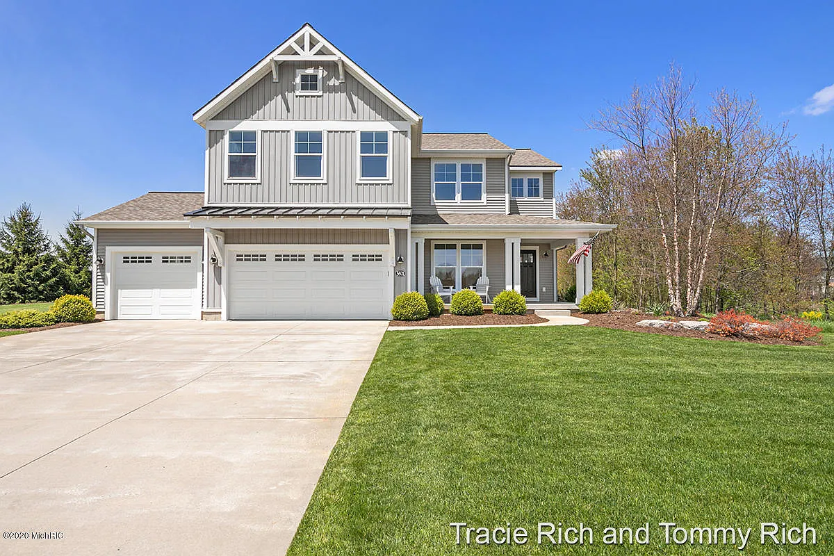 5521 Settlers Grove Rd NE photo 1