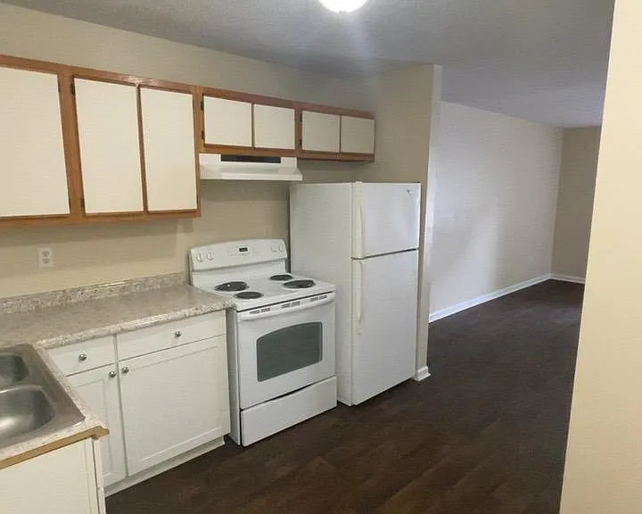 517 Home Ave #A — Photo 4