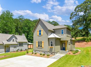 18 Landing Dr, Dadeville, AL 36853