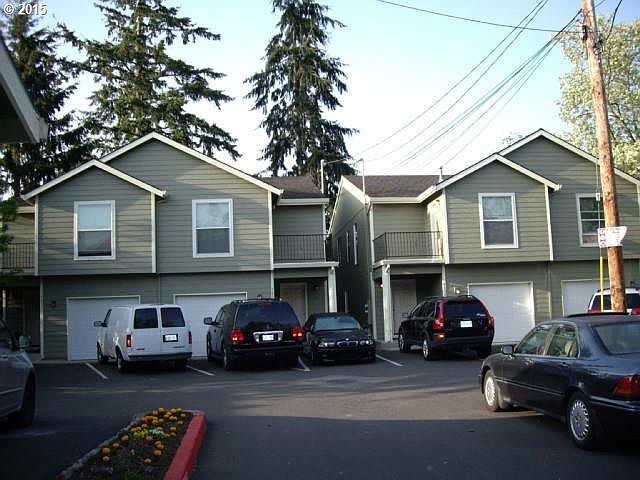 2nd image of 7820 SE Otty St