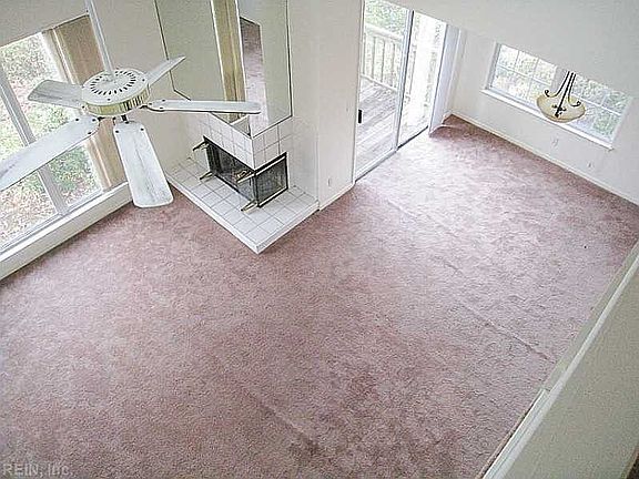 Dining Room loft view
