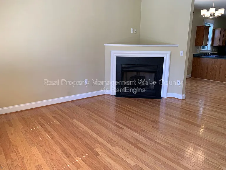 10813 Cokesbury Ln — Photo 9