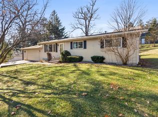 N3275 Pine Rd, Lake Geneva, WI 53147
