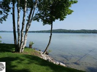 N Dalton Shores Dr, Lake Leelanau, MI 49653