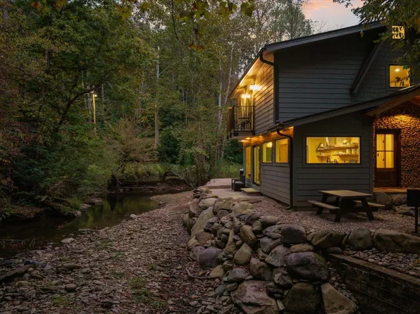 2951 Webb Creek Rd, Pittman Center, TN 37876