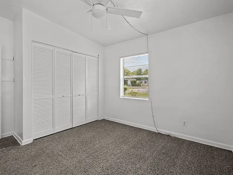 20 Rollins Ave — Photo 16