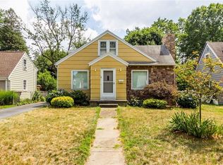 137 Hedgegarth Dr, Rochester, NY 14617