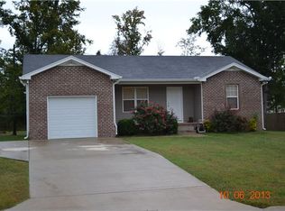 1002 Ryan Ct, Lebanon, TN 37087