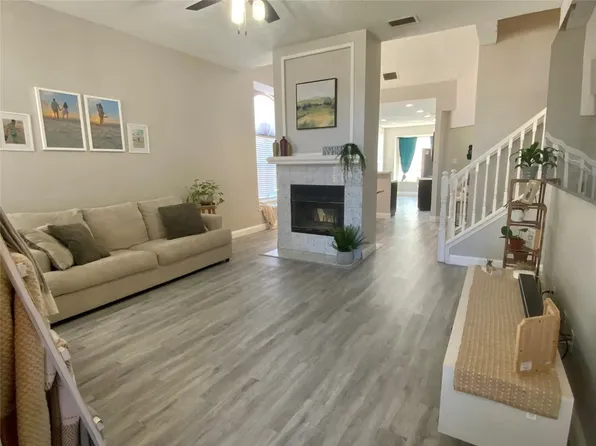 1410 Post Oak Dr, Rowlett, TX 75089