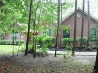 403 McDaniel Dr, Magnolia, TX 77354