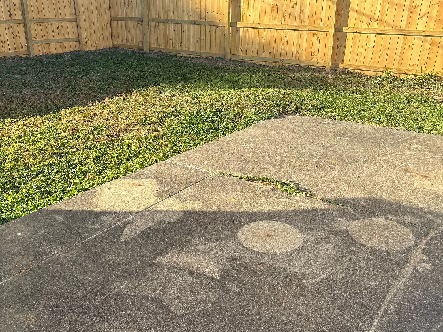 3 bed, 1.0 bath, $1,750 — Photo 2