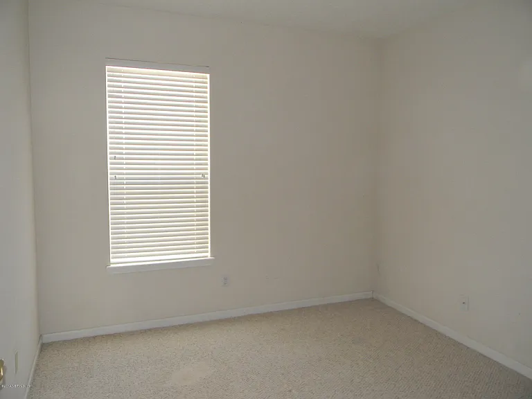 10599 Roundwood Glen Ct — Photo 16
