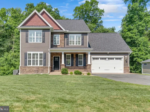 9192 Mimosa Dr, La Plata, MD 20646