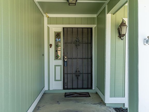 4th image of 4222 SE Satinleaf Place