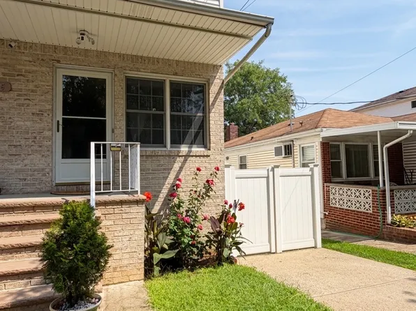 117 Lindbergh Ave, Staten Island, NY 10306